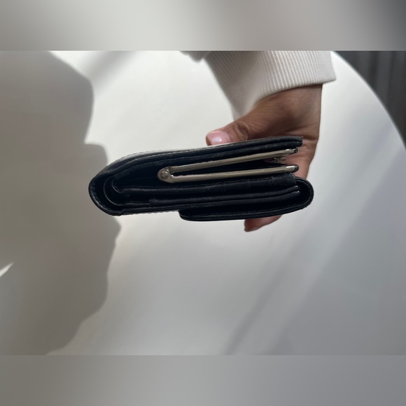 Burberry Black/Beige Nova Check Canvas and Leather Buckle kiss lock Wallet - Picture 9 of 12